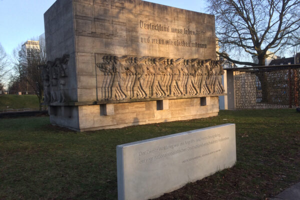 23 monumento hamburgo