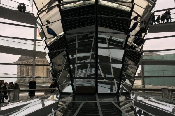 30 espejos bundestag