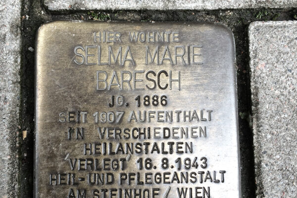 65 stolpersteine